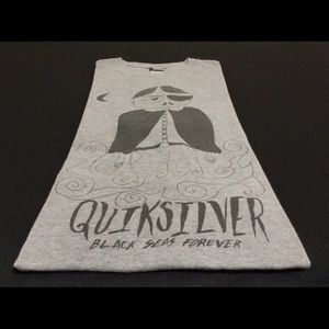 *GENTLY WORN* $20 - Quiksilver T-Shirt : LRG